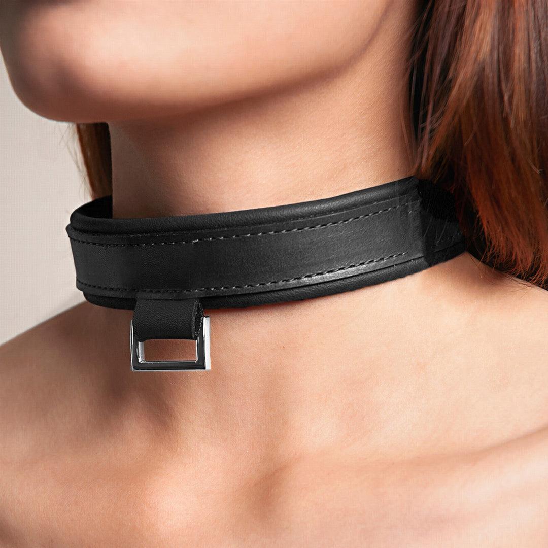 Leather Collar with Horizontal Ring