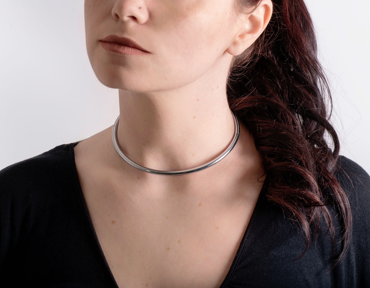 Thin Eternity Collar - Titanium